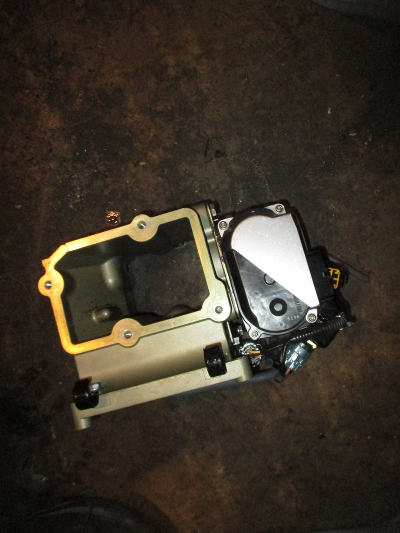 Yamaha 250hp 4 stroke 3.3L outboard throttle body (6P2-13750-00-00)