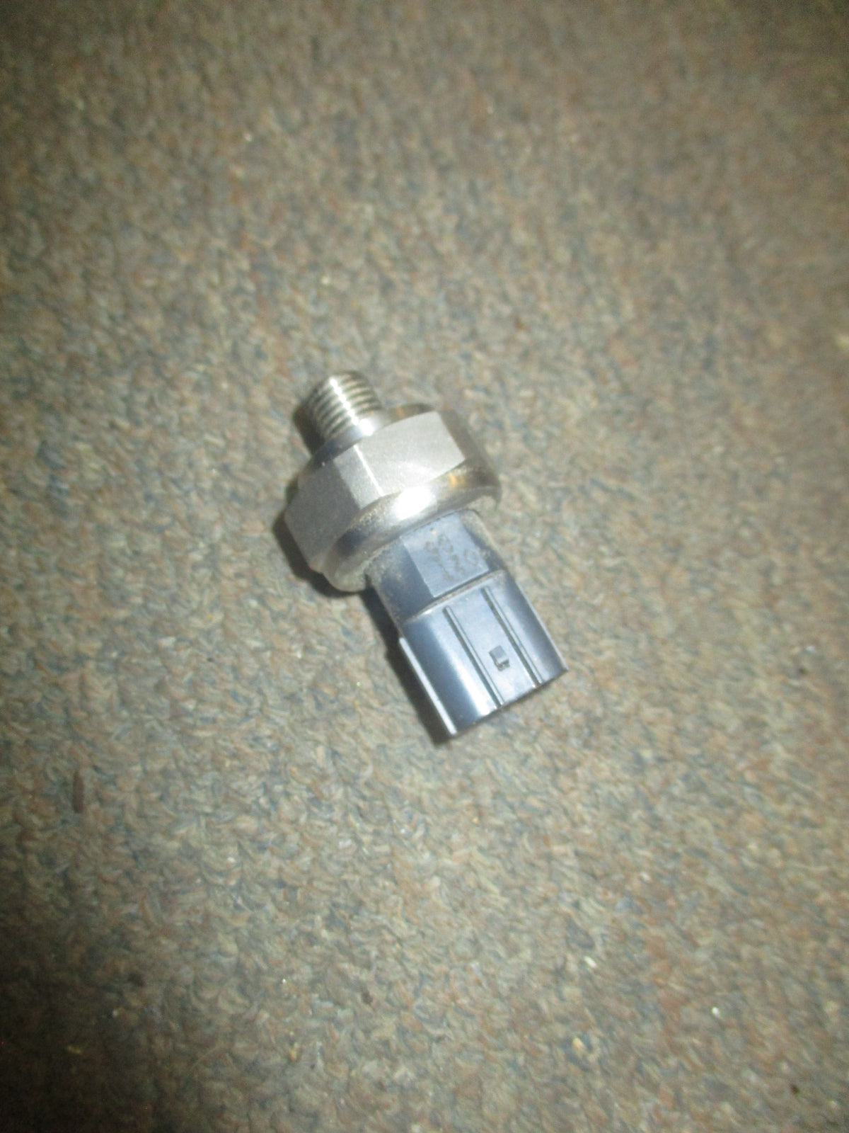 Yamaha 225hp 4 stroke outboard oil pressure sensor