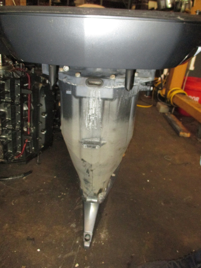 Yamaha 300hp 4.2L 4 Stroke outboard 25" Midsection