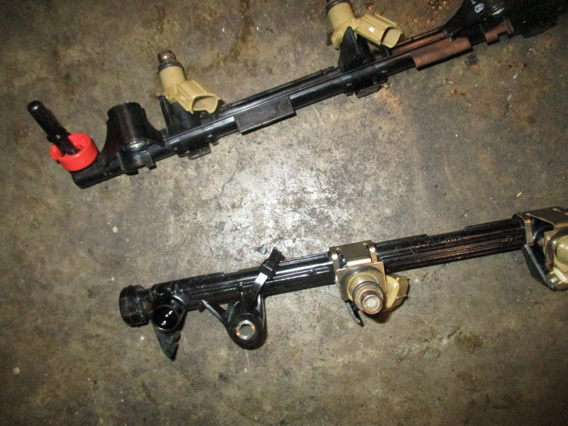 Yamaha 250hp 4 stroke 3.3L outboard fuel rail and injector set (6P2-13160-10-00)