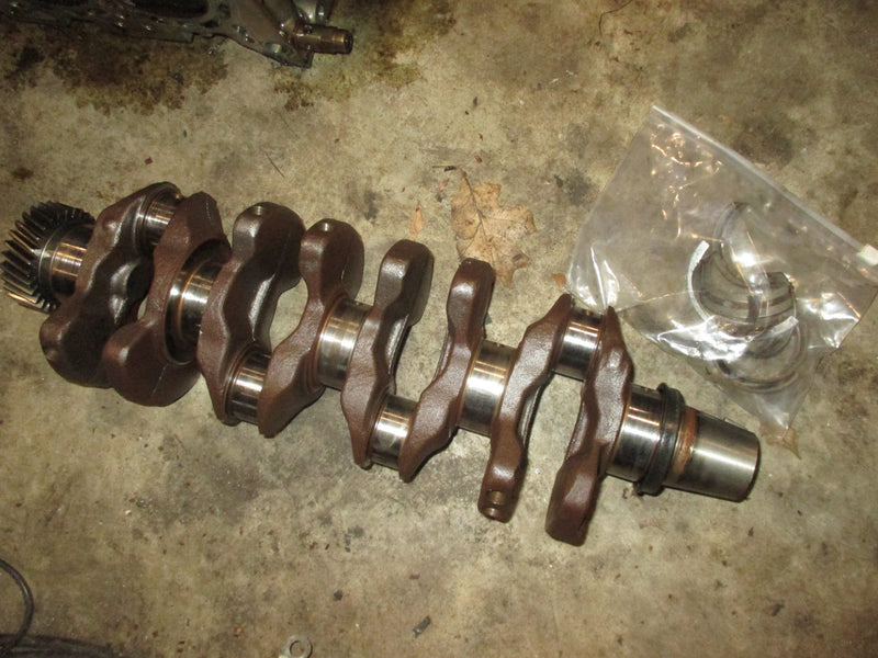 Suzuki DF140 140hp 4 stroke outboard crankshaft