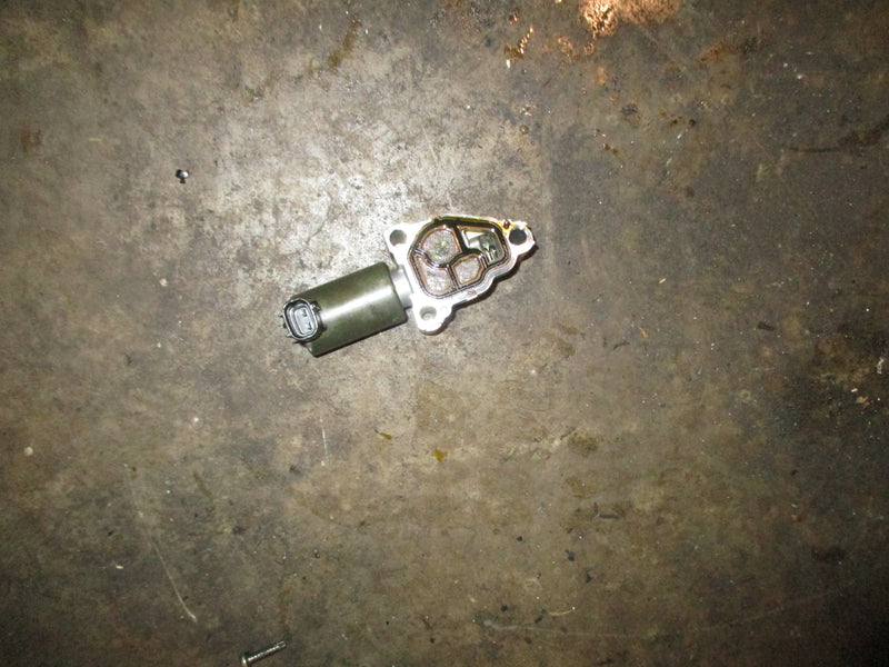Yamaha 250hp 4 stroke 3.3L outboard oil solenoid (6P2-86120-00-00)