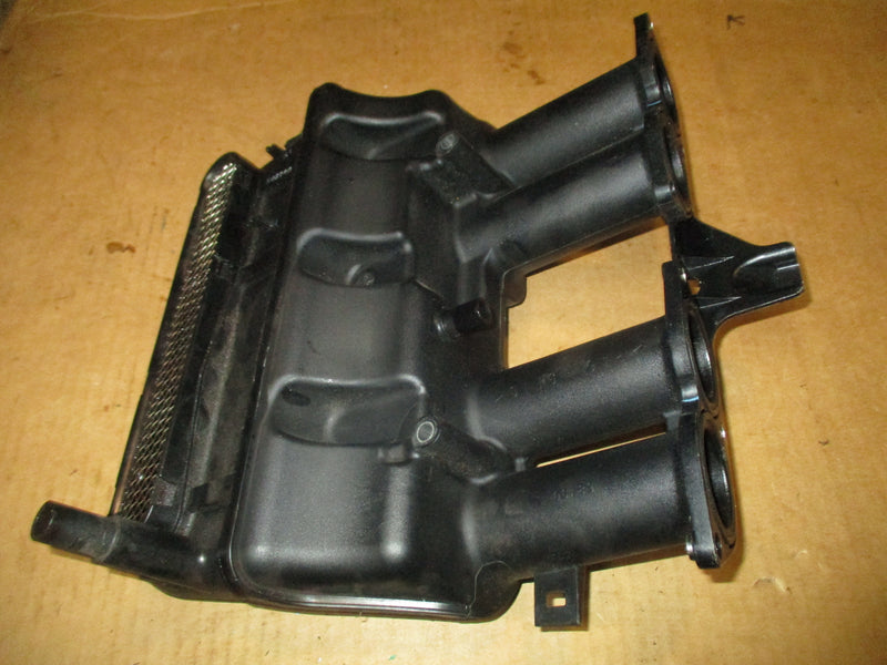Yamaha 115hp 4 stroke outboard intake silencer 68V-14440-00