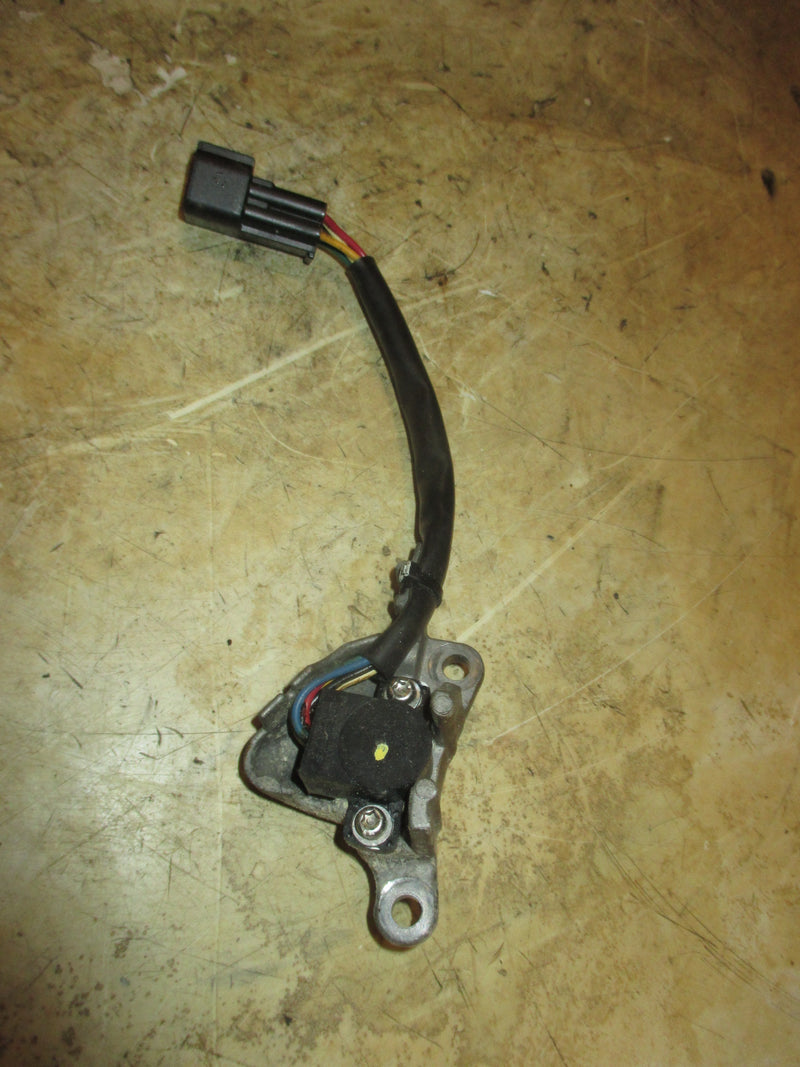 Yamaha 300hp 4.2L 4 Stroke outboard Shift Position Sensor (6CE-68303-00-00)