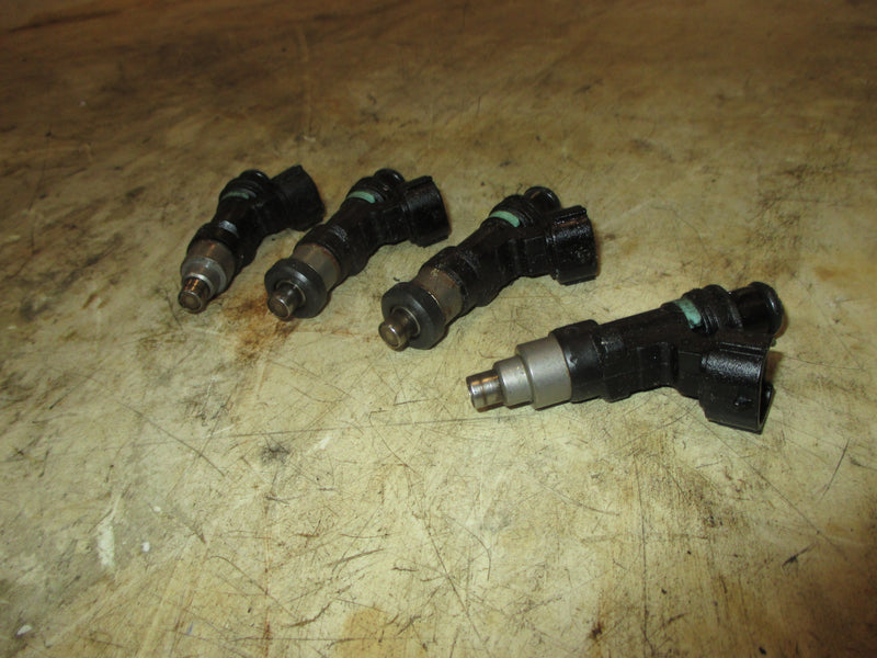 Suzuki DF140 140hp 4 stroke outboard fuel injector set (15710-82K50)