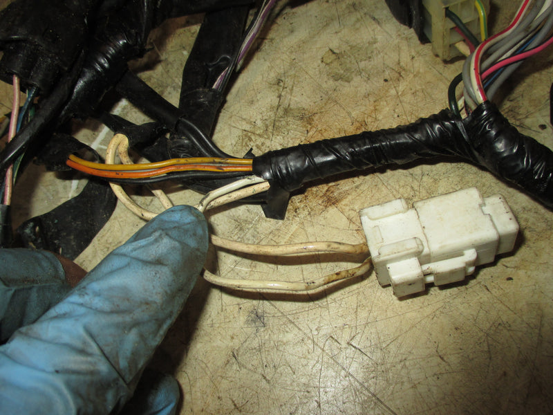 Suzuki DF140 140hp 4 stroke outboard engine wiring harness (PARTS)