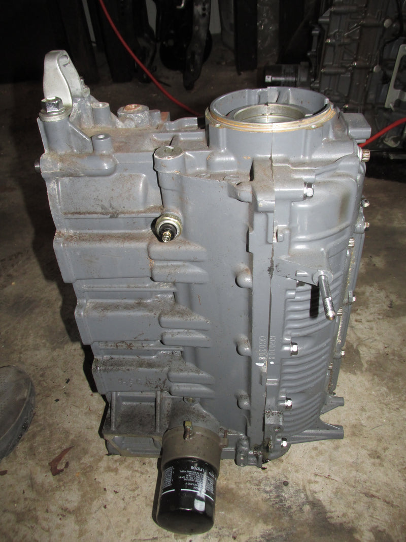 Johnson/Suzuki 140HP 4 Stroke Outboard Crankcase Block