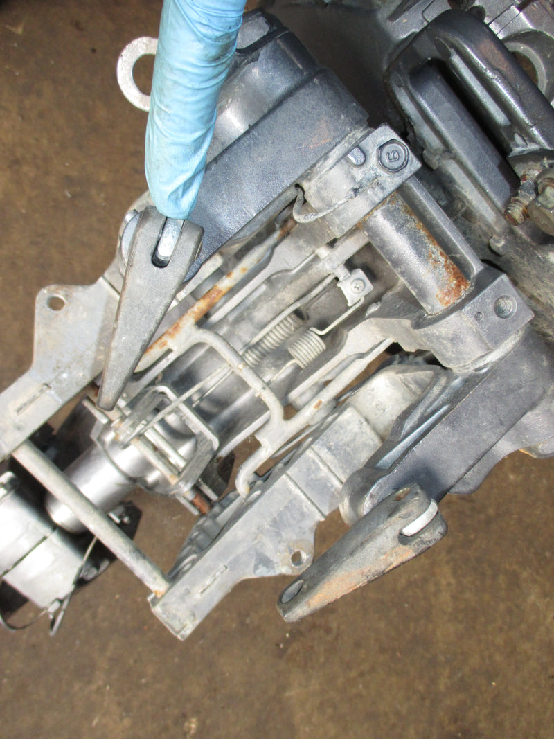 Yamaha 15hp 4 stroke outboard 15 inch shaft midsection
