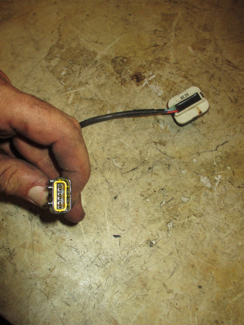 Yamaha 300hp 4.2L 4 Stroke outboard Tilt Trim Switch (6BR-82563-01-00)