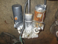 Load image into Gallery viewer, Yamaha 250hp OX66 2 stroke outboard tilt trim unit
