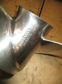 Load image into Gallery viewer, Suzuki DF150-250 outboard Counter rotation stainless propeller 3 x 16 x 17 L

