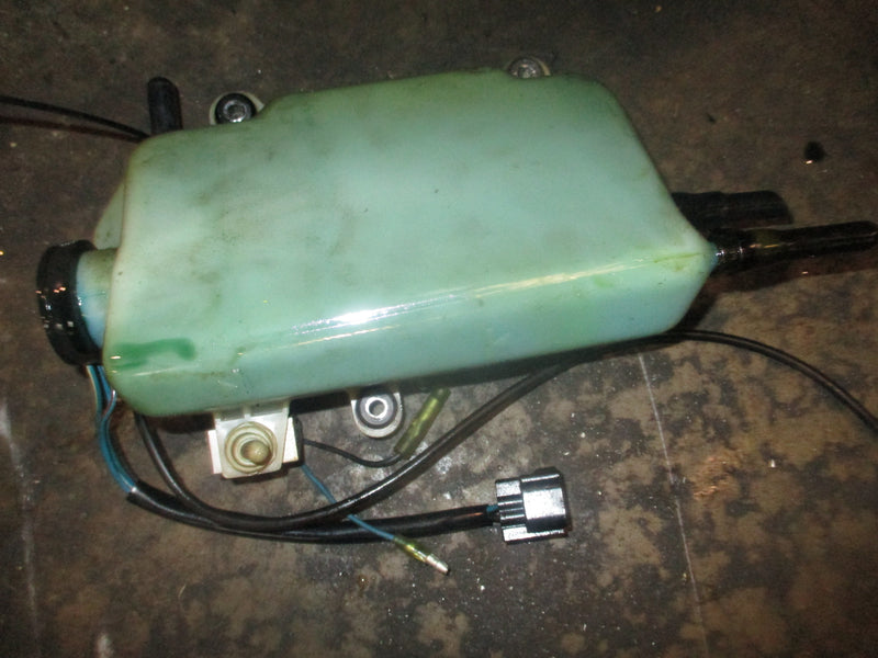 Yamaha 250hp OX66 2 stroke outboard oil tank