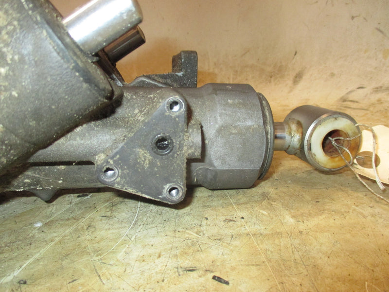 Suzuki DF140 140hp 4 stroke outboard tilt trim unit