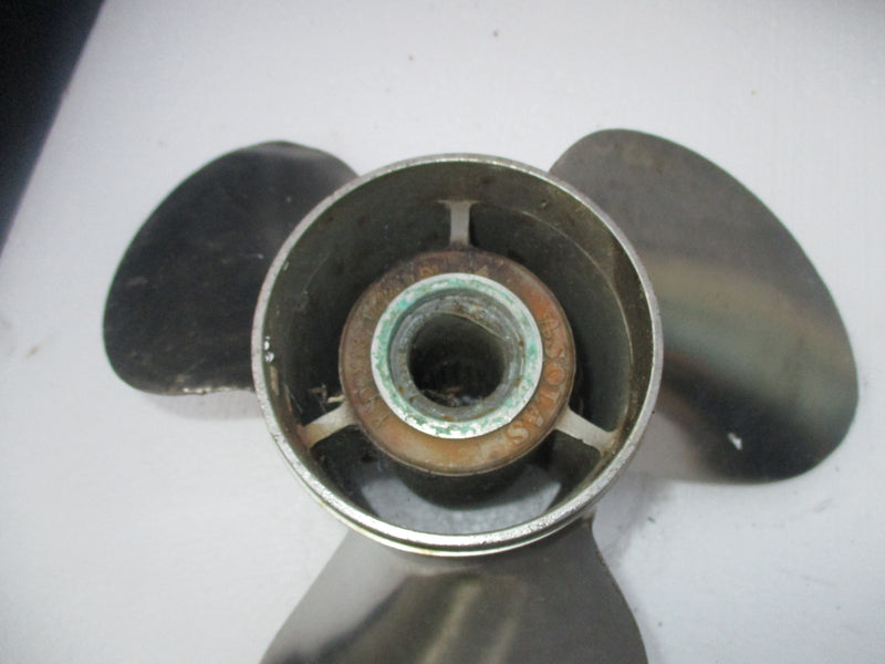 Solas outboard stainless propeller 15 spline YD3X13 1/4 X17RN) SPUN HUB