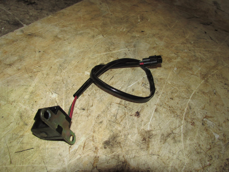 Johnson/Suzuki 140HP 4 Stroke Outboard Crank Position Sensor (32160-87J10)
