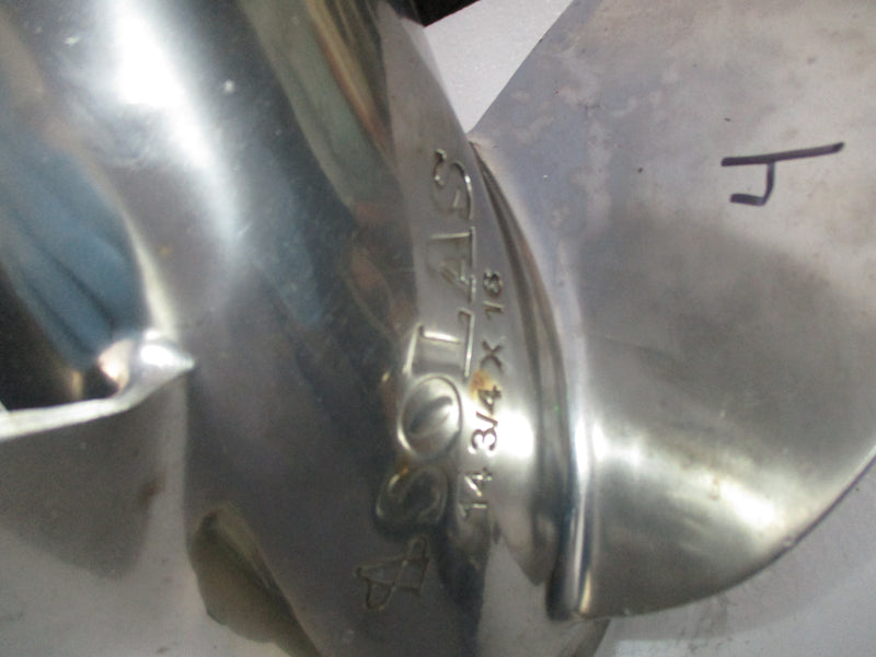 Solas stainless propeller set E 14 3/4 x 16 RTR E 14 3/4 x 16LTR