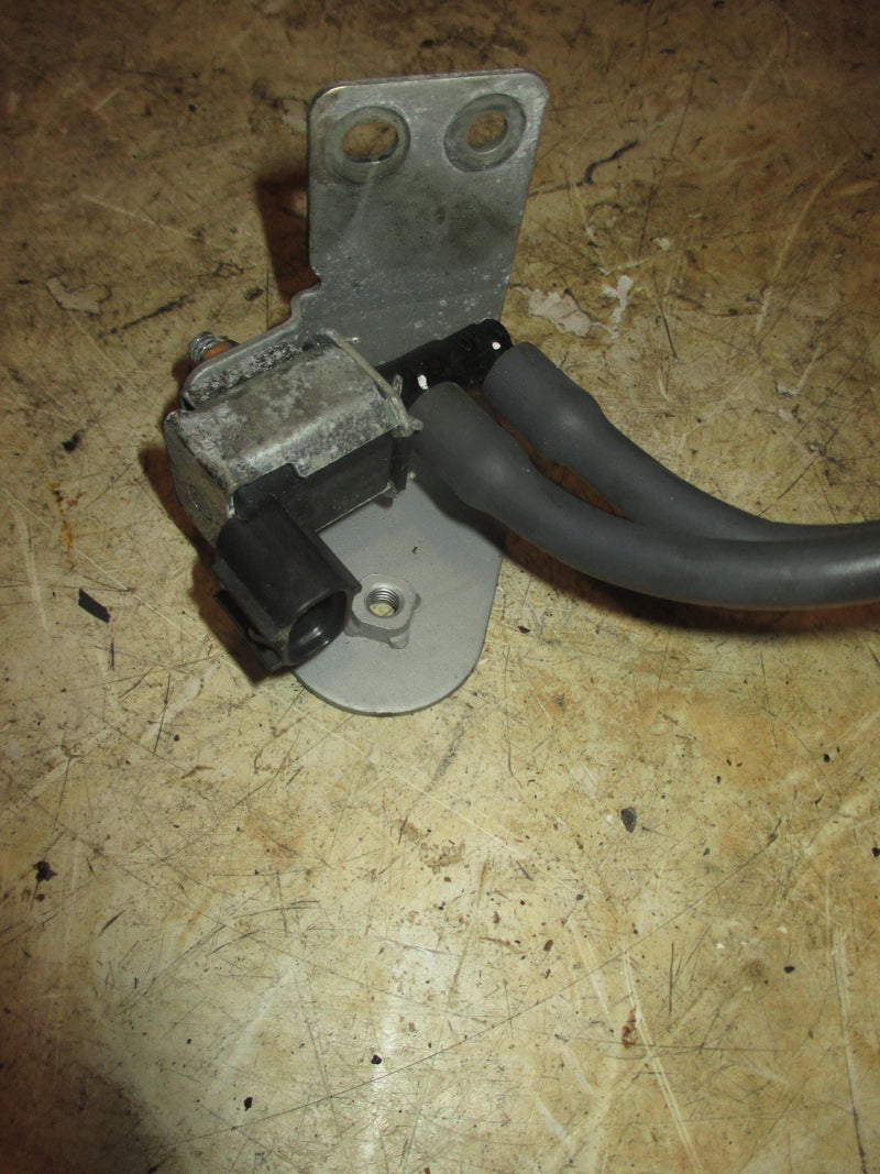 Yamaha 300hp 4.2L 4 Stroke outboard Solenoid Valve (6C5-86120-00-00)