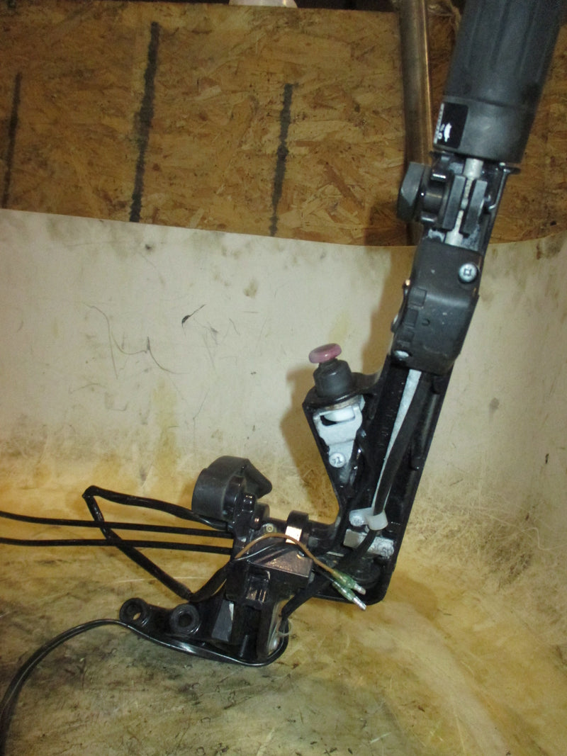 Tohatsu 9.9hp 4 stroke outboard Tiller Arm with Trim Switch (3RTQ630031)