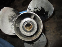 Load image into Gallery viewer, Suzuki DF30 30hp 4 stroke outboard aluminum propellor (10 1/4x11)
