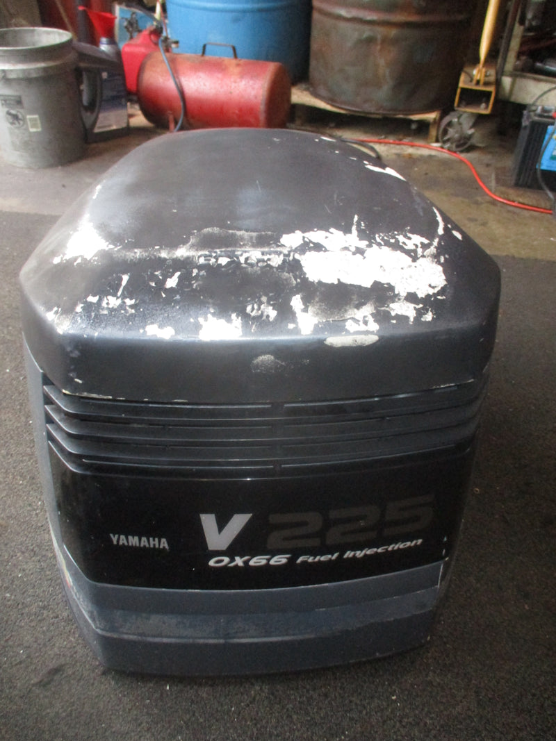 Yamaha OX66 225hp 2 stroke outboard top cowling