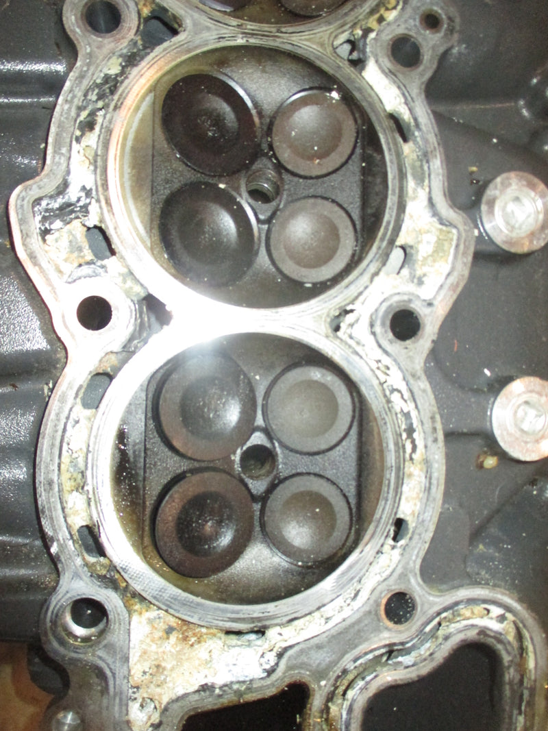 Yamaha 350hp 4 Stroke Outboard Starboard Cylinder Head (6AW-00)