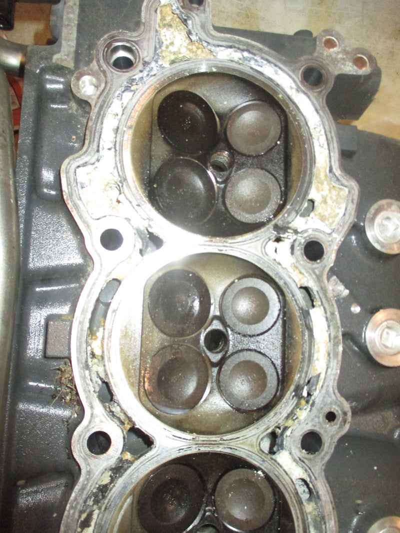 Yamaha 350hp 4 Stroke Outboard Starboard Cylinder Head (6AW-00)