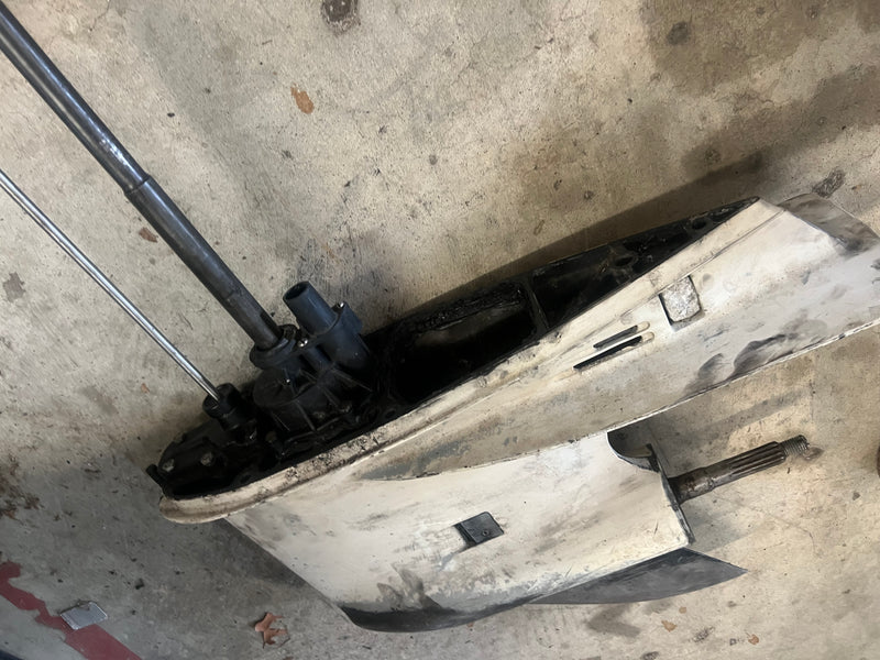 Johnson 90hp 115hp 2 stroke outboard 20" lower unit SOLD AS IS