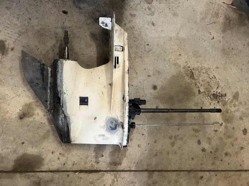 Johnson 90hp 115hp 2 stroke outboard 20" lower unit SOLD AS IS