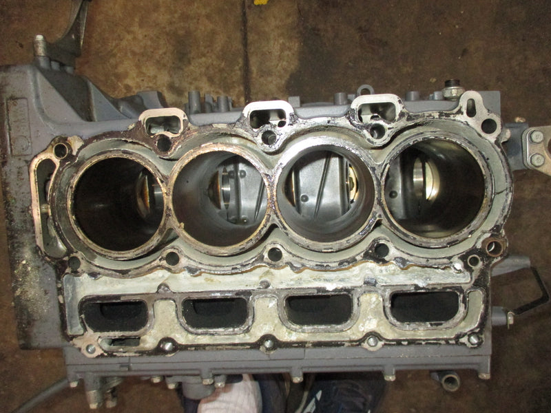 Yamaha 100hp 4 stroke outboard crankcase block
