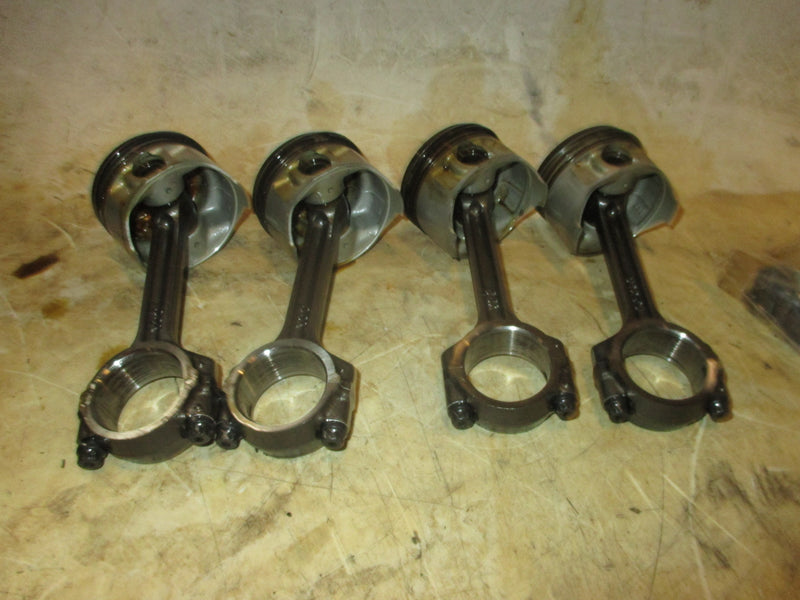 Yamaha 50hp 4 Stroke outboard piston and rod set of 4 (62Y-10)