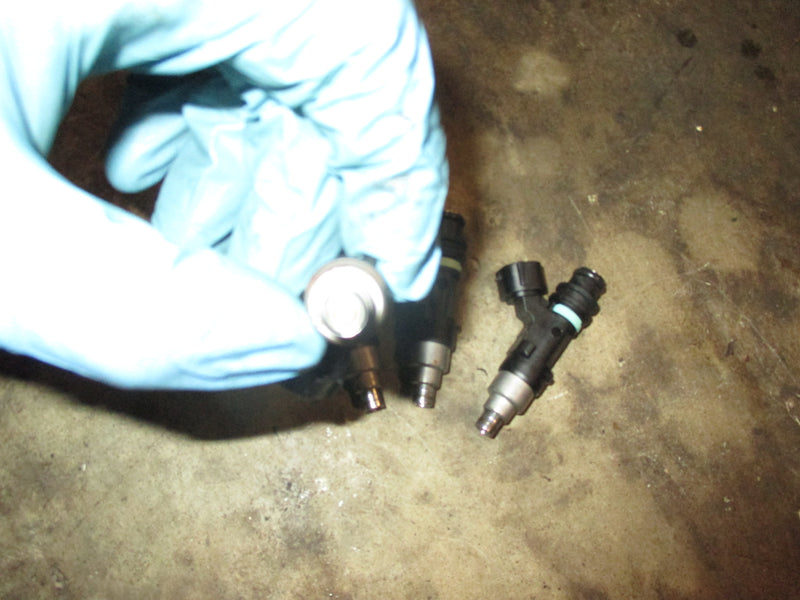 Suzuki DF90A 90hp 4 stroke outboard fuel injector set (15710-82K50)