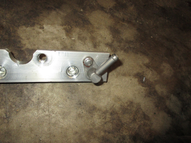 Suzuki DF90A 90hp 4 stroke outboard fuel rail (15750-87L30)