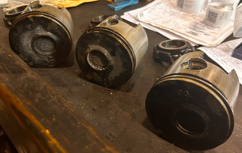 Mercury 200hp optimax 2 stroke outboard port piston set of 3