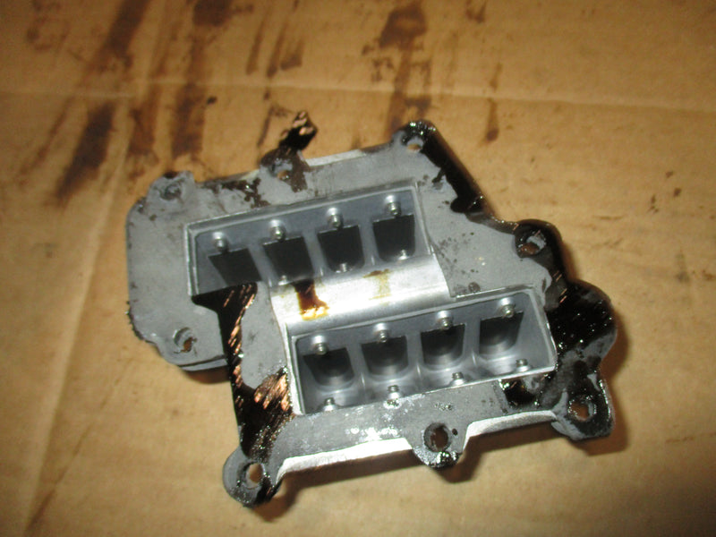Force 50hp 2 stroke outboard intake manifold w/ reeds (FA658158)