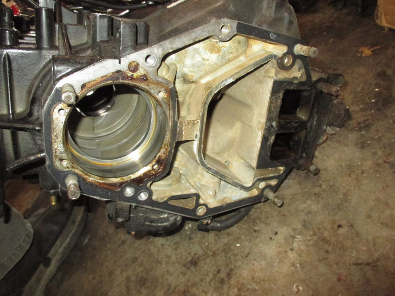 Mercury 135hp 2 stroke outboard crankcase block