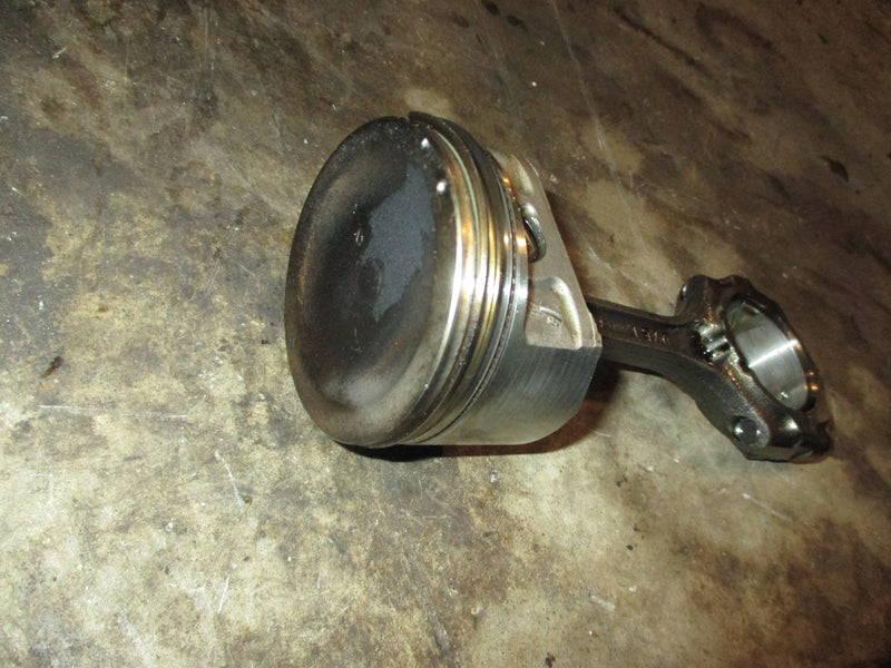 Suzuki DF90A 90hp 4 stroke outboard piston and rod (12111-87L00)