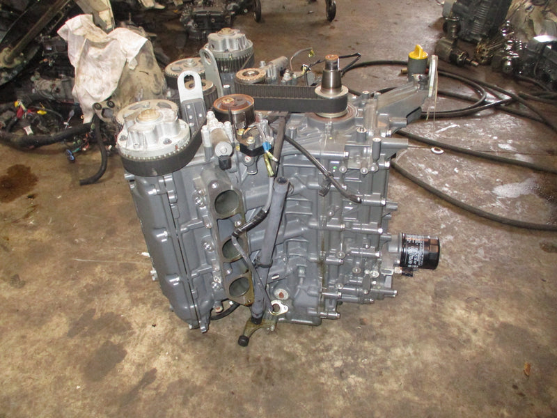 Yamaha 250hp 4 stroke outboard crankcase powerhead