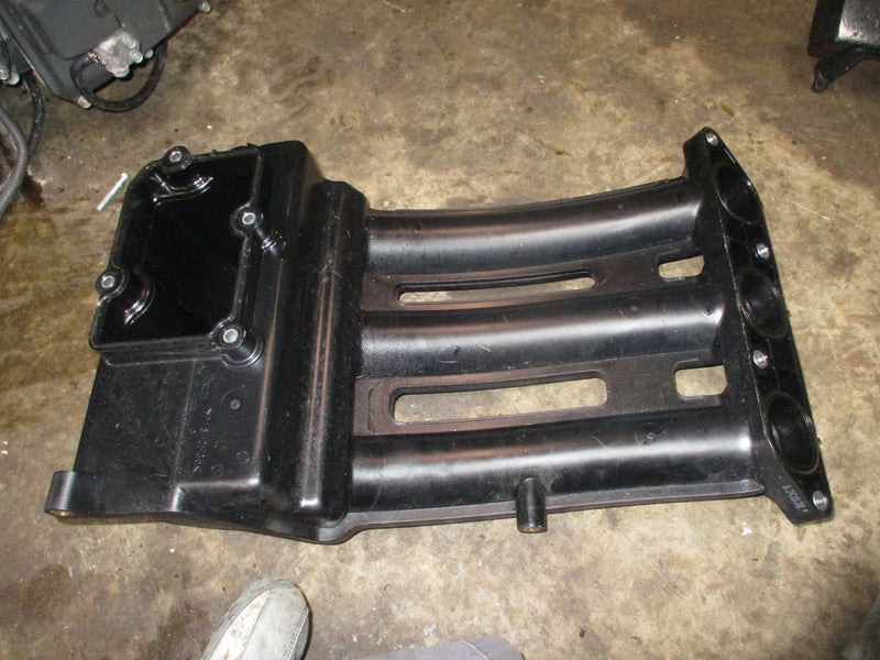 Yamaha 250hp 4 stroke outboard port intake manifold (6P2-13642-00-00)