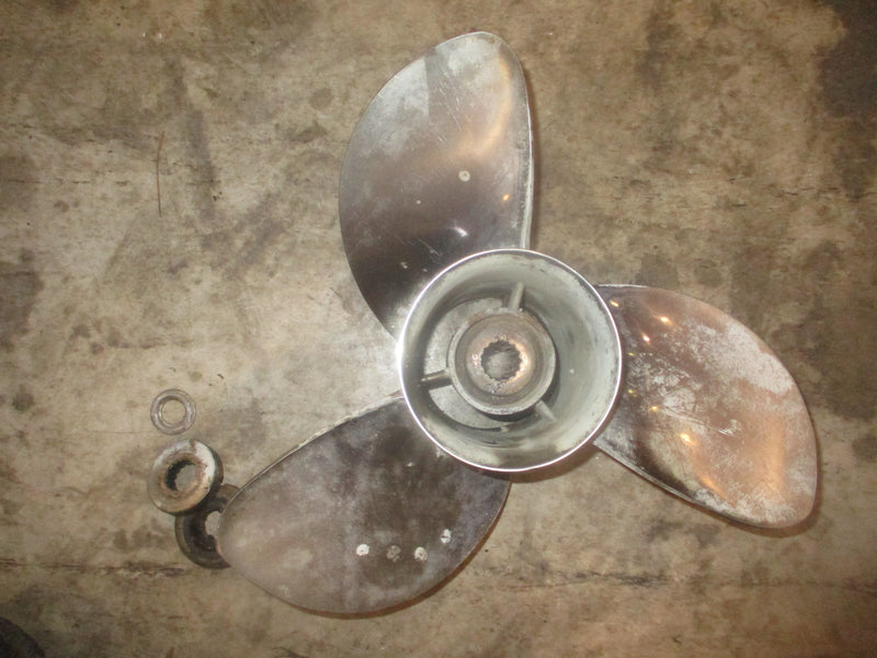 Yamaha 225-250hp outboard counter stainless propeller 15 1/4x 17- ML