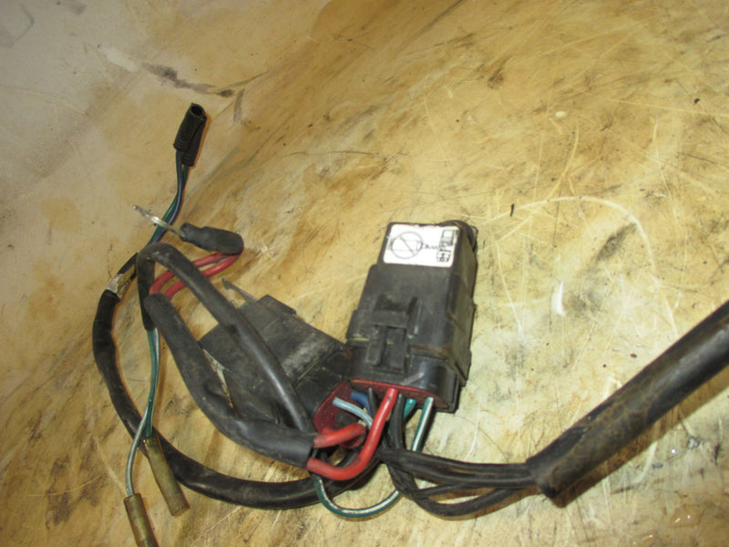 Mercury 135hp 2 stroke outboard trim relays and harness (819514A11)