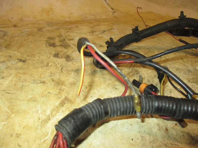 Mercury 135hp 2 stroke outboard engine wiring harness (858425T2)