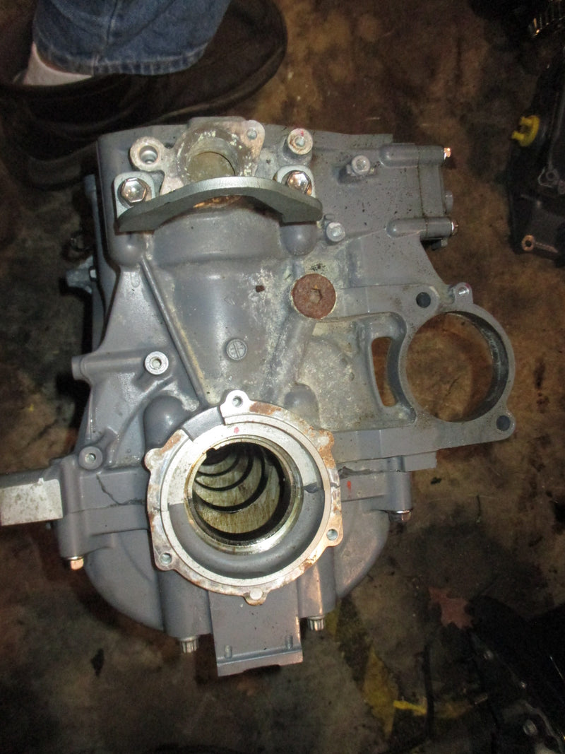 Suzuki DF90A 90hp 4 stroke outboard crankcase block
