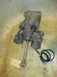 Load image into Gallery viewer, Suzuki DF140 140hp 4 Stroke outboard tilt trim unit
