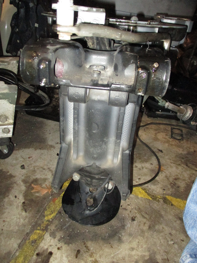 Suzuki DF90A 90hp 4 stroke outboard 20 inch shaft midsection