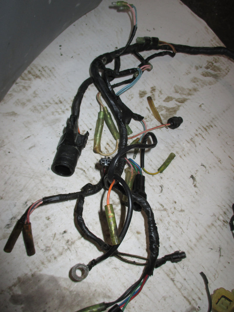 Suzuki DT85hp 2 stroke outboard engine wiring harness (36610-95551)