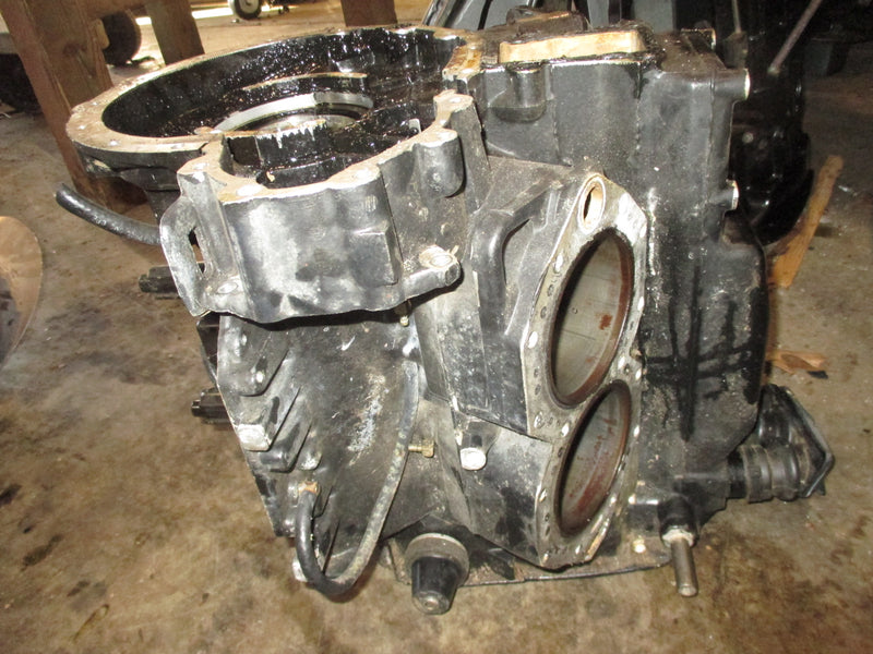 Johnson 115hp 60 degree 2 stroke outboard crankcase block