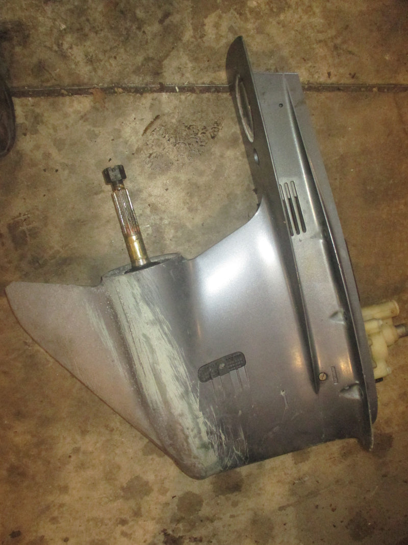 Yamaha 225hp 4 stroke Outboard 25 inch lower unit