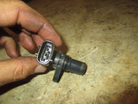 Load image into Gallery viewer, Suzuki DF140 140hp 4 Stroke outboard cam position sensor (33220-76G02)
