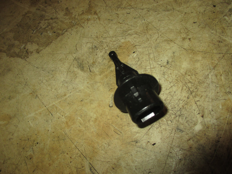 Suzuki DF140 140hp 4 Stroke outboard inlet temp sensor (13650-52A00)