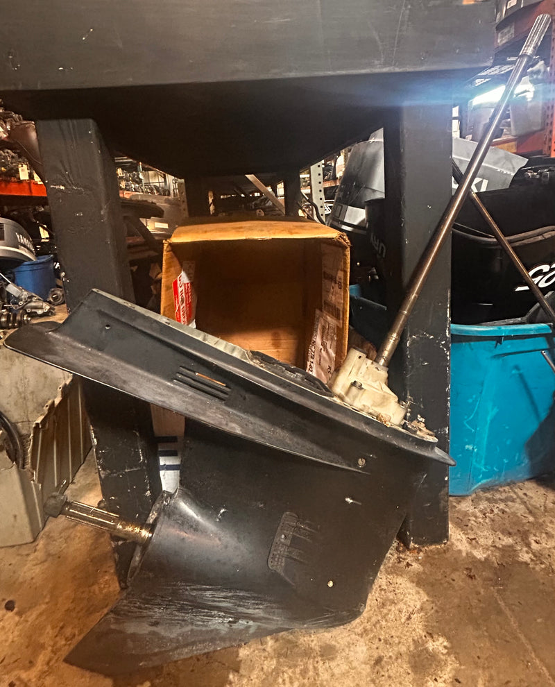 Yamaha/mercury 225hp 4 Stroke outboard 25 inch lower unit